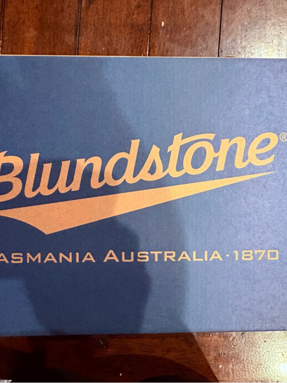 Women’s Classic Chelsea Blundstone Boot - Picture 8 of 9